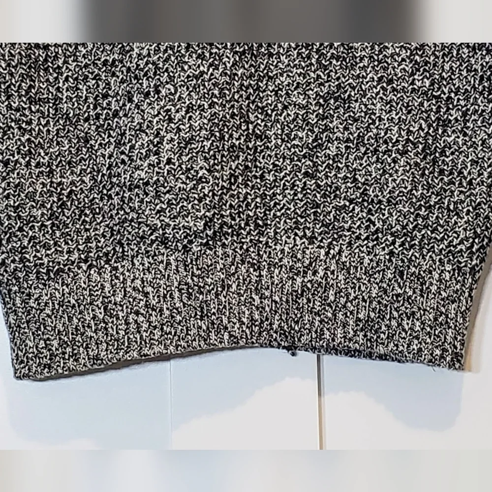 Sonoma Marled Crewneck Sweater Pullover Black White Knit Patch Elbows Sz Medium